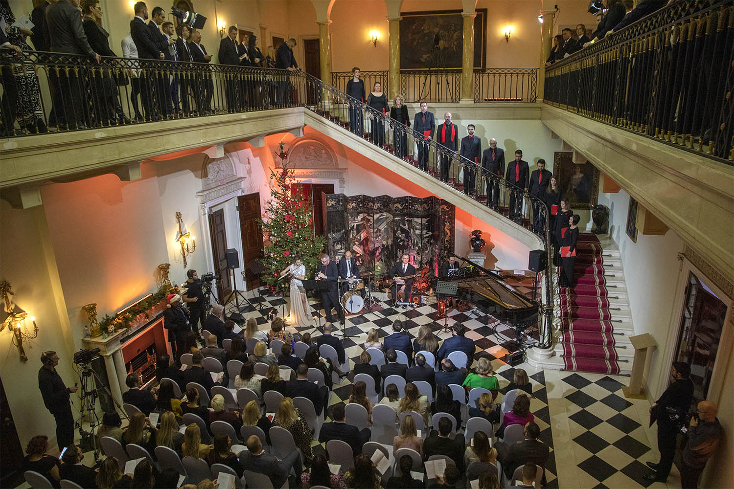 CHARITY CHRISTMAS RECEPTION AND CAROLS FROM THE WHITE PALACE 