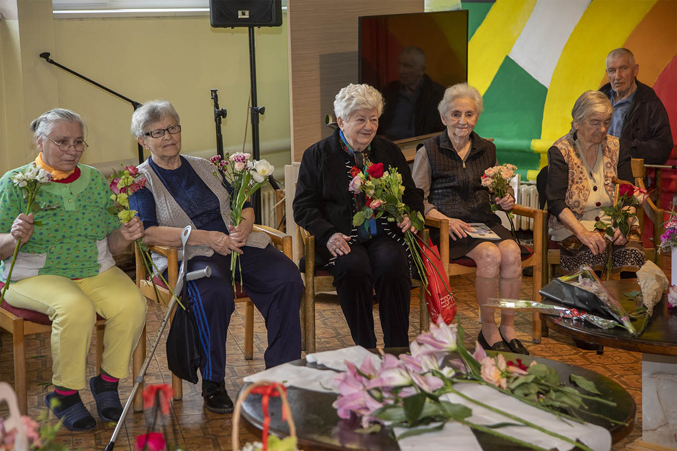 CROWN PRINCESS DELIVERS FLOWERS TO ELDERLY HOME LADIES 