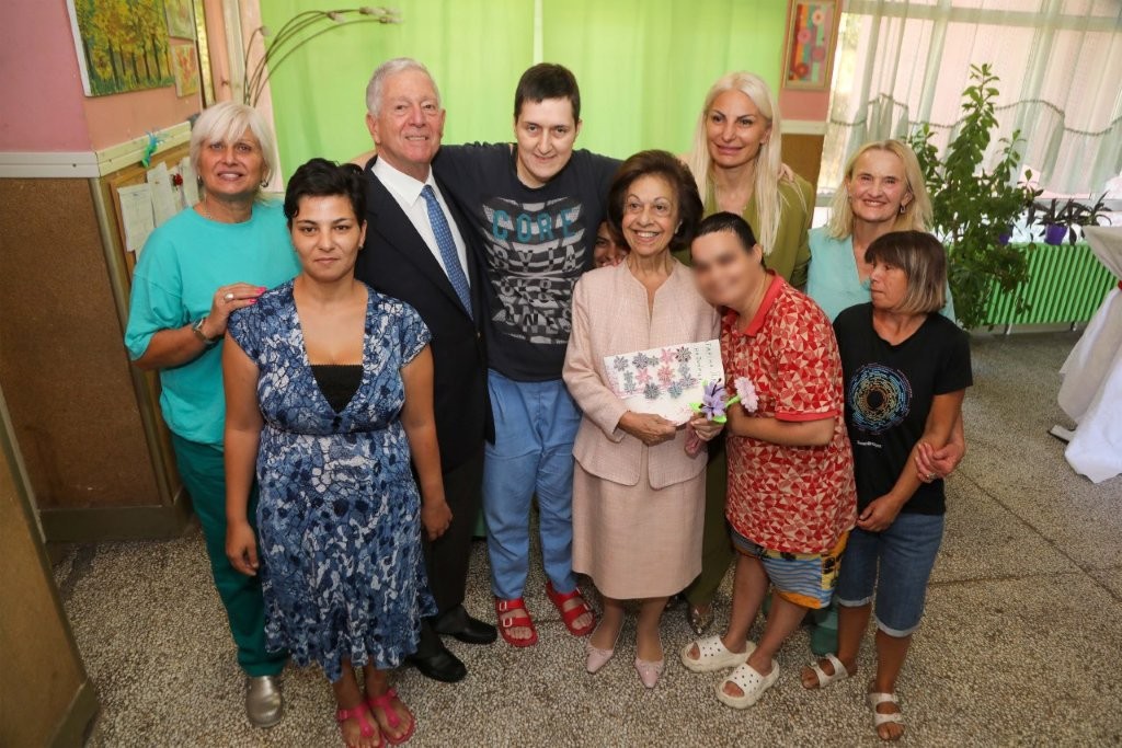 CROWN PRINCESS KATHERINE DELIVERS HELP TO SREMČICA INSTITUTION FOR CHILDREN AND YOUTH