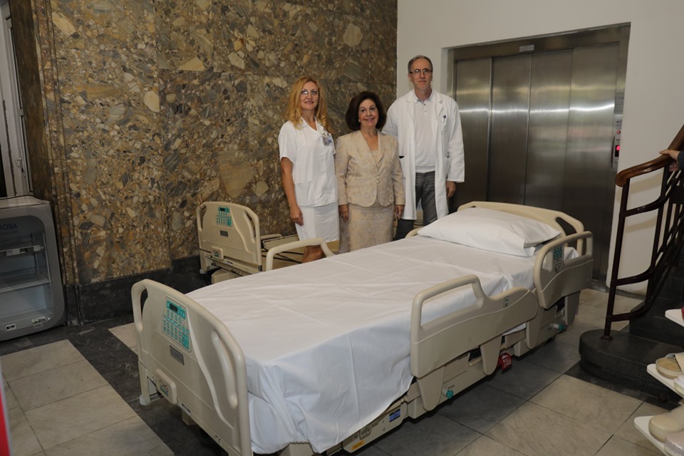 HRH CROWN PRINCESS KATHERINE DELIVERS ELECTRIC BEDS WORTH 100,000 EUROS TO TWO BELGRADE HOSPITALS