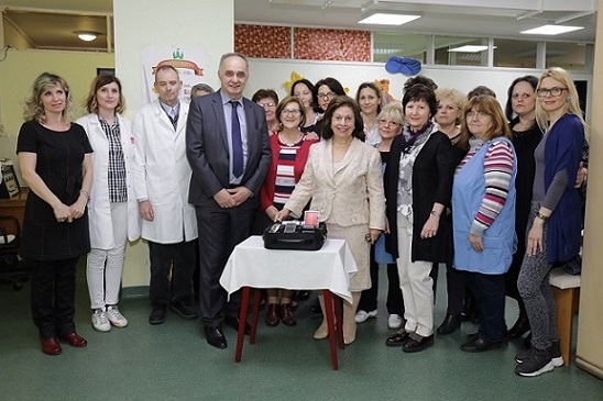 CROWN PRINCESS KATHERINE DELIVERED A NEONATAL HEARING SCREENING EQUIPMENT TO THE CLINICAL CENTER OF SERBIA