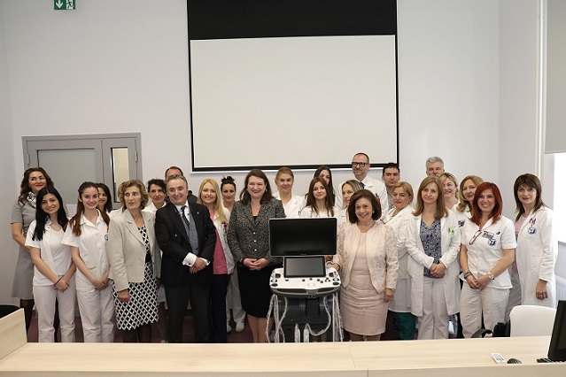 CROWN PRINCESS KATHERINE DELIVERS 73.000 EURO ULTRASOUND EQUIPMENT TO THE INSTITUTE FOR ONCOLOGY AND RADIOLOGY OF SERBIA