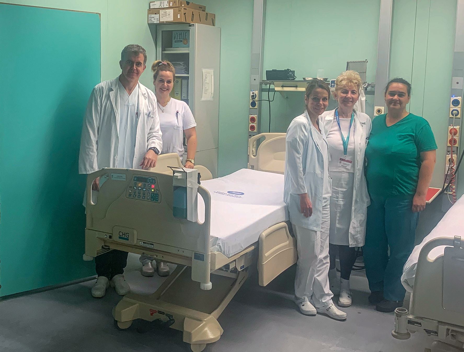 PRINCESS KATHERINE FOUNDATION DONATES ELECTRIC BEDS VALUE OVER 51,000 EUROS FOR ZRENJANIN HOSPITAL